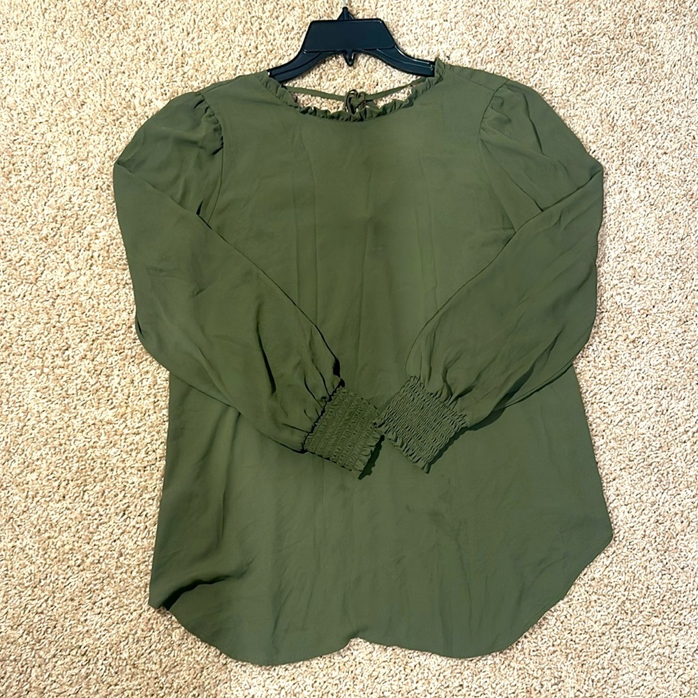 LOFT Ruffle Collared Blouse w/ V-Neck Back
